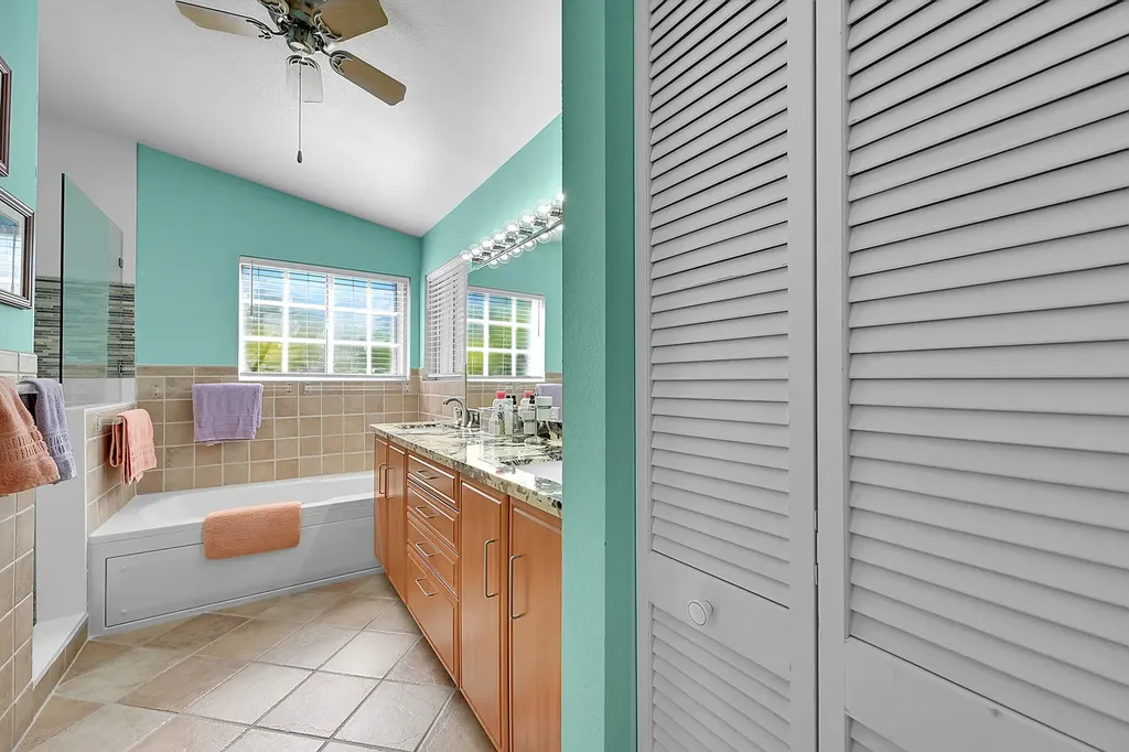 2922 Port Royale Lane S Fort Lauderdale FL 33308
