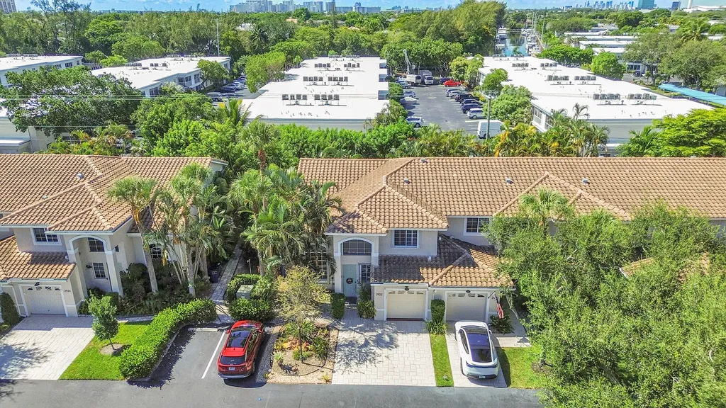 2922 Port Royale Lane S Fort Lauderdale FL 33308