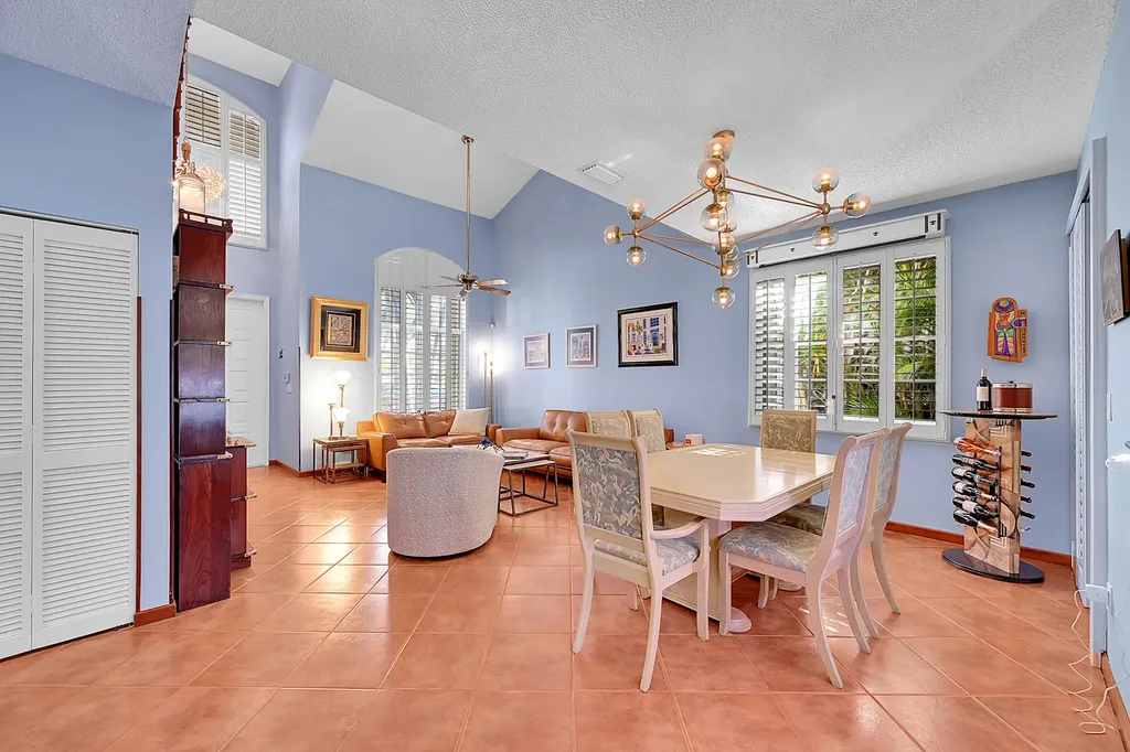 2922 Port Royale Lane S Fort Lauderdale FL 33308