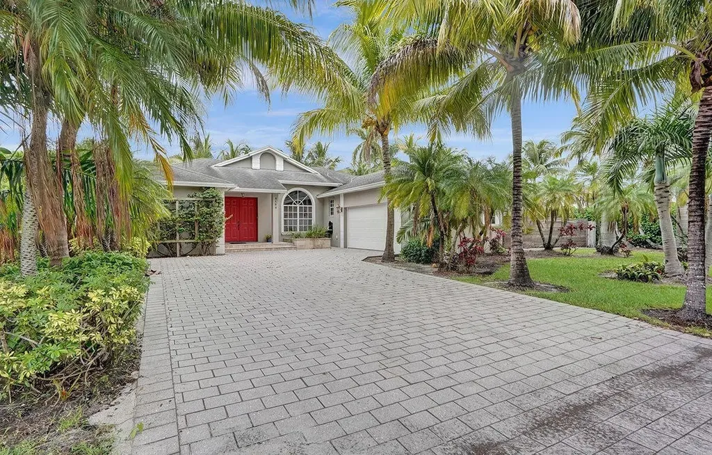 2105 SW 12th Terrace Fort Lauderdale FL 33315