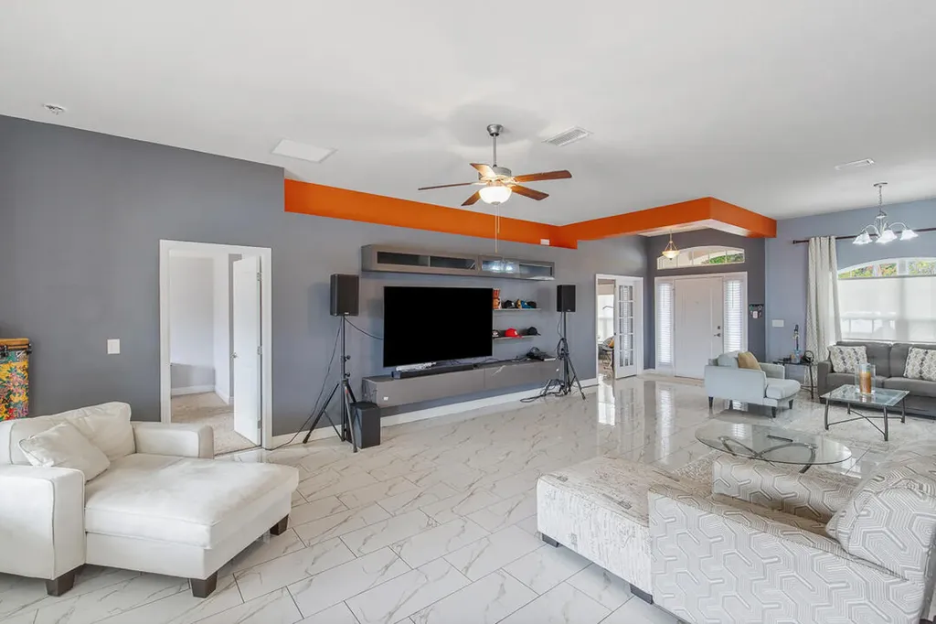 4633 SW Junietta Terrace Port St Lucie FL 34953