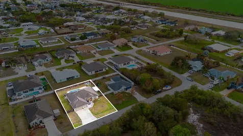 4633 SW Junietta Terrace Port St Lucie FL 34953