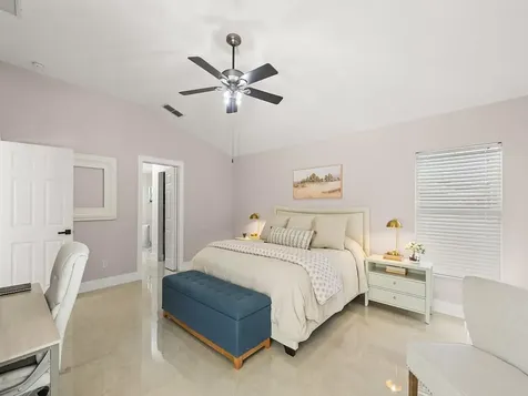 5952 NW Favian Avenue Port St Lucie FL 34986