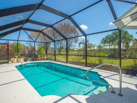 5952 NW Favian Avenue Port St Lucie FL 34986