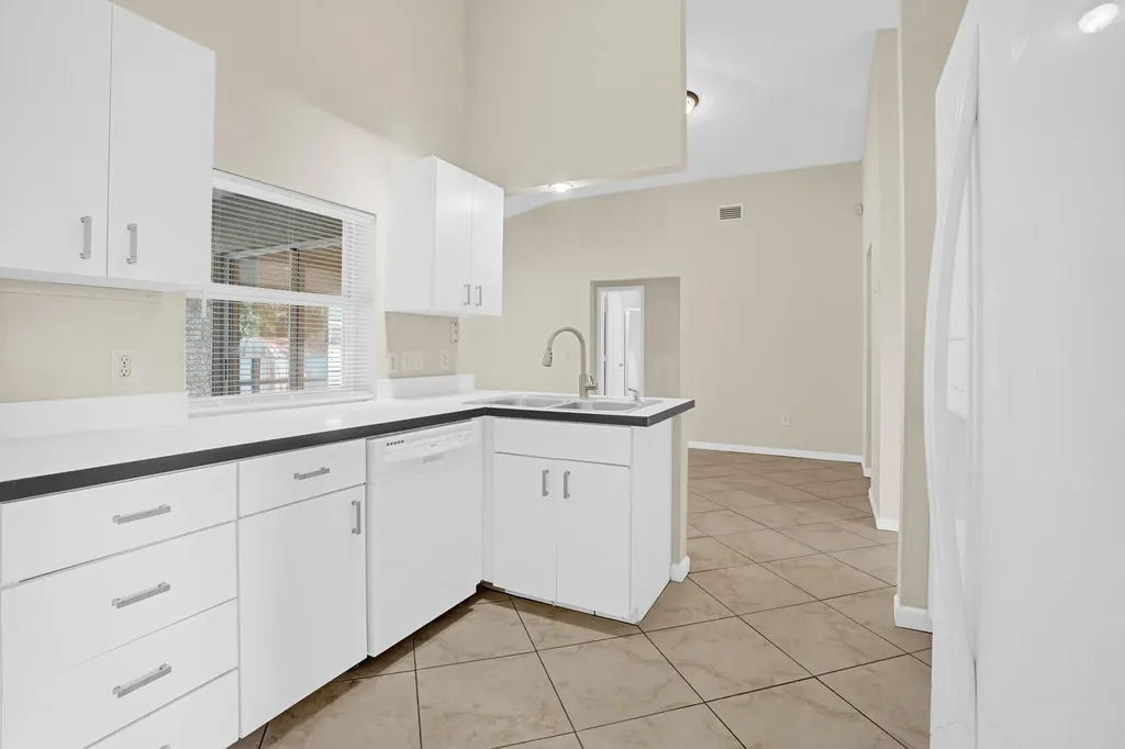 261 SW Parish Terrace Port St Lucie FL 34984
