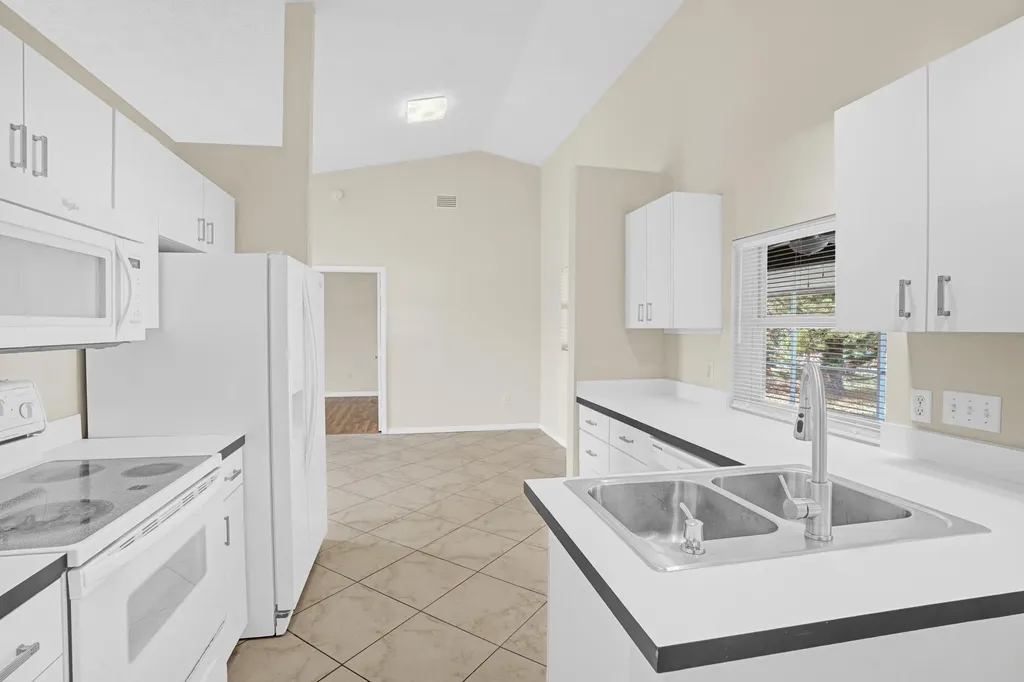 261 SW Parish Terrace Port St Lucie FL 34984