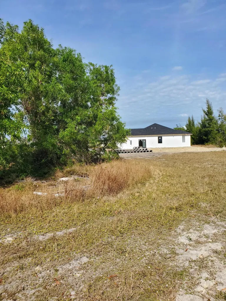 3905 NE 9th Avenue Cape Coral FL 33909