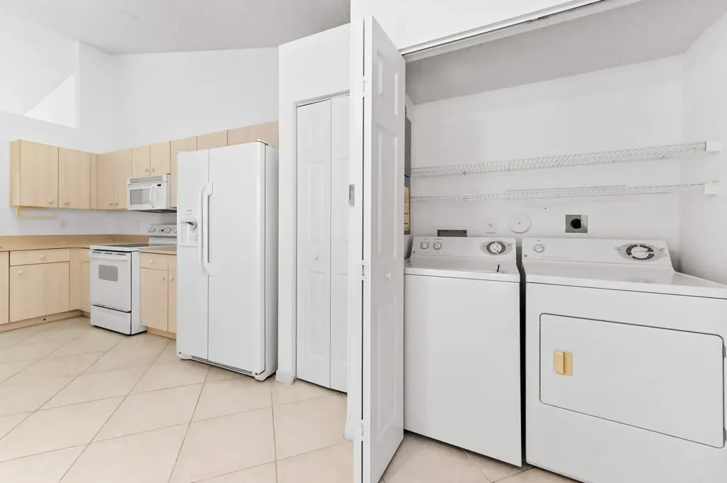 6069 Heliconia Road Delray Beach FL 33484