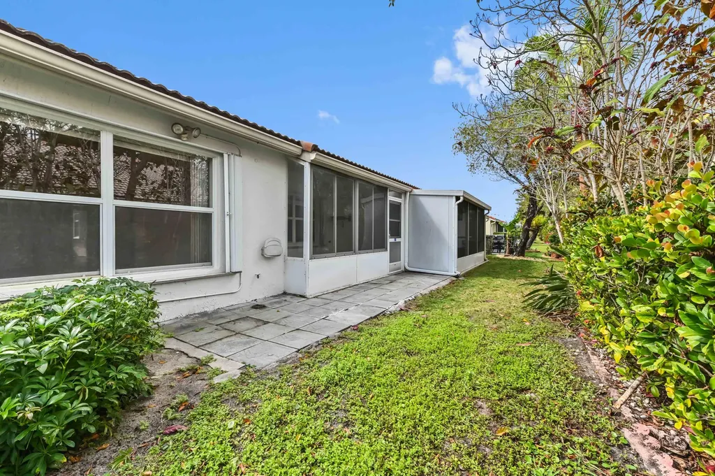 6069 Heliconia Road Delray Beach FL 33484