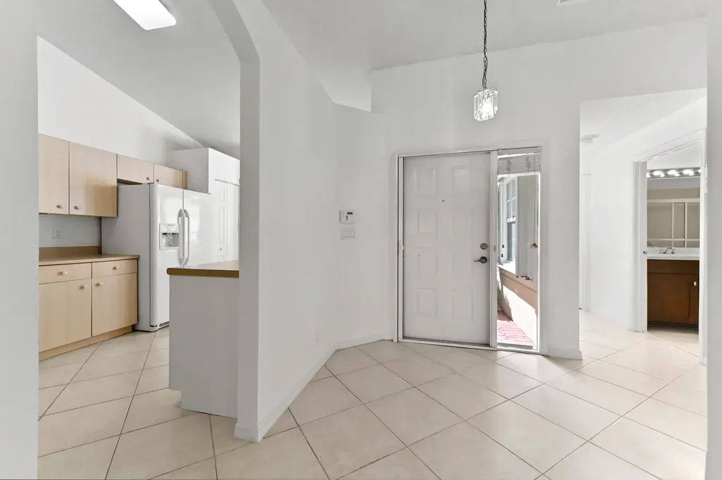 6069 Heliconia Road Delray Beach FL 33484
