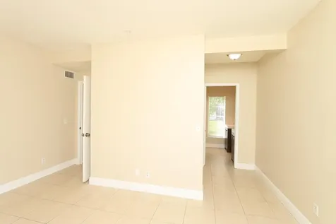 4916 Silver Oak Drive Fort Pierce FL 34982