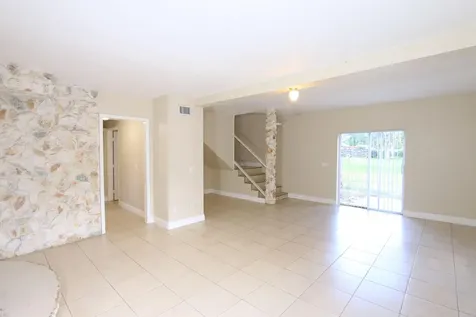 4916 Silver Oak Drive Fort Pierce FL 34982