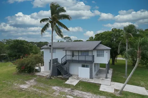 4916 Silver Oak Drive Fort Pierce FL 34982