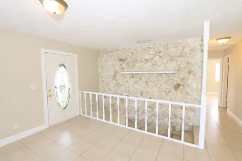4916 Silver Oak Drive Fort Pierce FL 34982