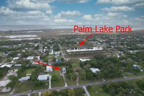 4916 Silver Oak Drive Fort Pierce FL 34982