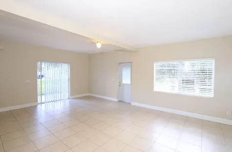 4916 Silver Oak Drive Fort Pierce FL 34982