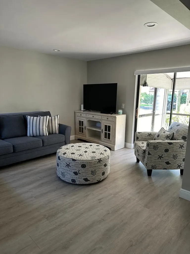 7200 NW 2nd Avenue Boca Raton FL 33487