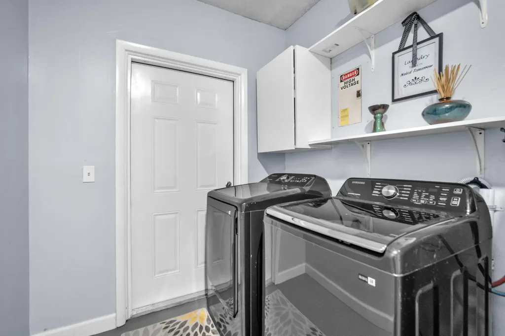 9591 Park Row Boca Raton FL 33428