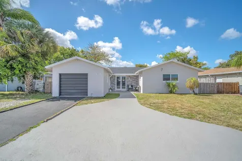 9591 Park Row Boca Raton FL 33428