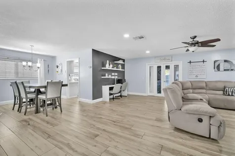 9591 Park Row Boca Raton FL 33428