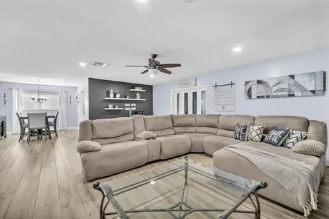 9591 Park Row Boca Raton FL 33428