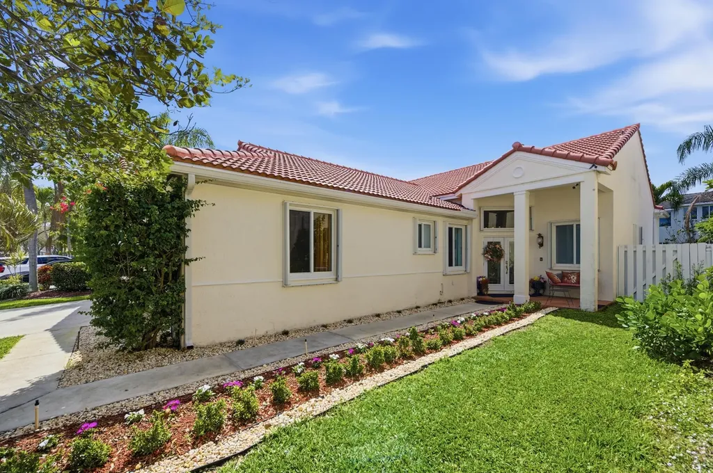 1294 Camellia Circle Weston FL 33326