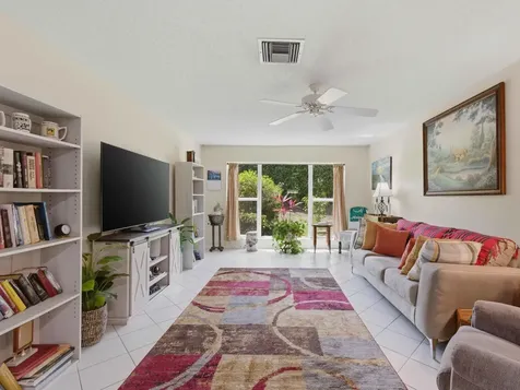 13773 Via Aurora Delray Beach FL 33484