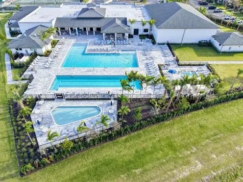 13773 Via Aurora Delray Beach FL 33484