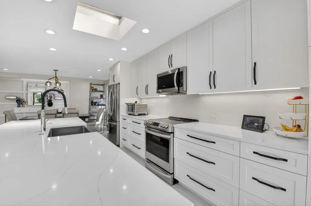 19530 Sawgrass Drive Boca Raton FL 33434