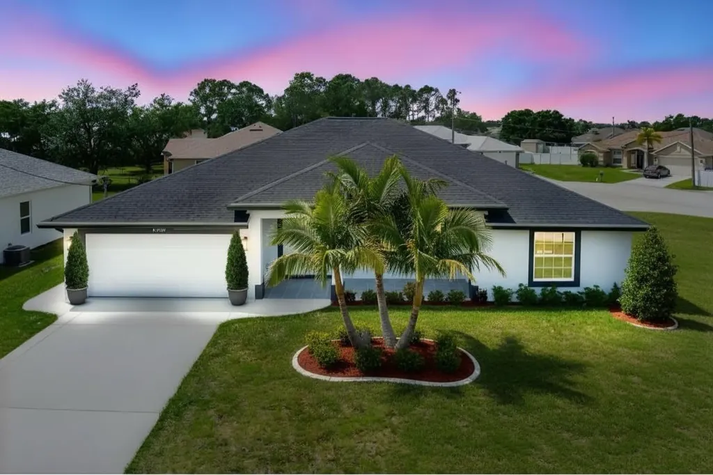 5360 NW Akbar Terrace Port St Lucie FL 34986