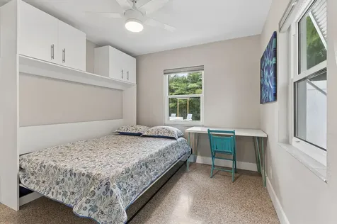 127 SW 10th Avenue Boynton Beach FL 33435