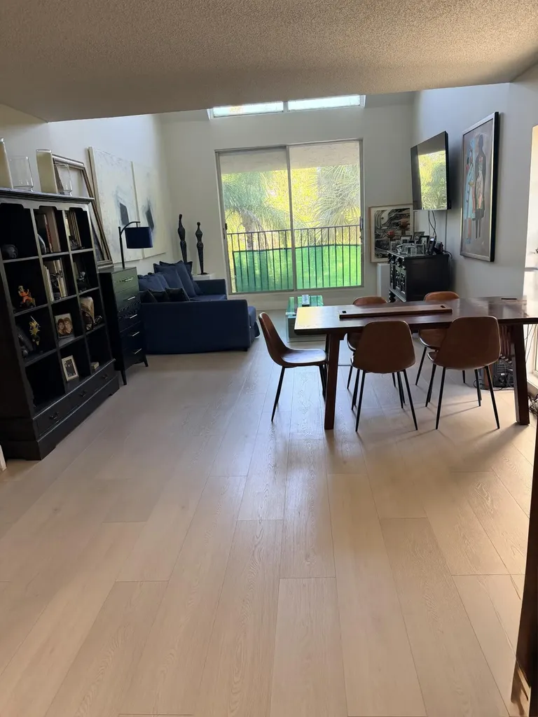 6886 N Kendall Drive Pinecrest FL 33156