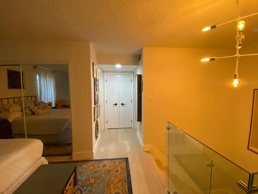 6886 N Kendall Drive Pinecrest FL 33156
