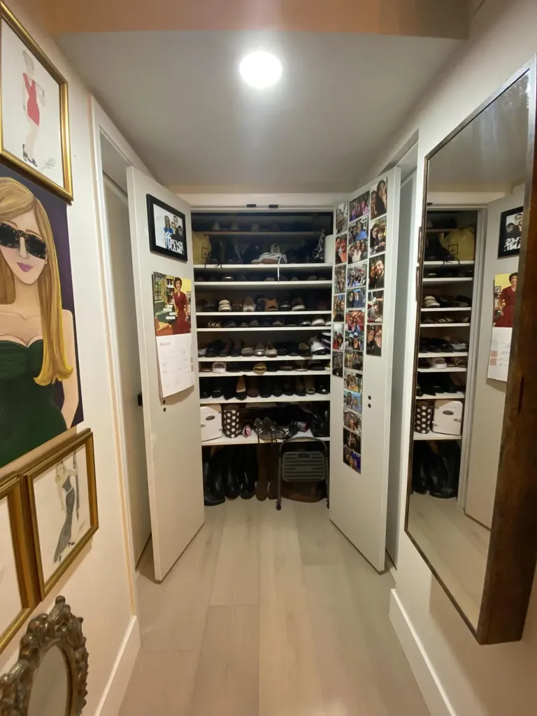 6886 N Kendall Drive Pinecrest FL 33156