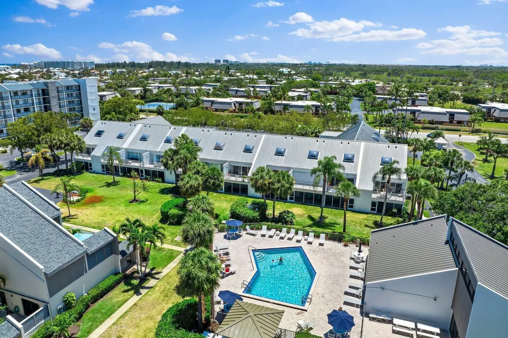 1605 S Us Highway 1 Jupiter FL 33477