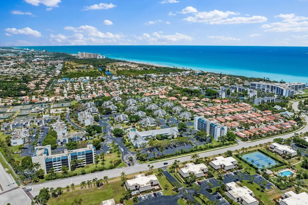 1605 S Us Highway 1 Jupiter FL 33477