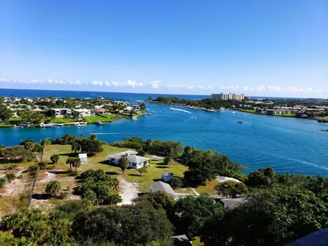 1605 S Us Highway 1 Jupiter FL 33477