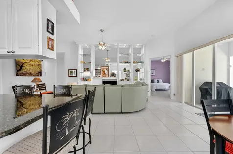 8944 SE Hawks Nest Court Hobe Sound FL 33455