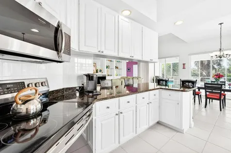 8944 SE Hawks Nest Court Hobe Sound FL 33455