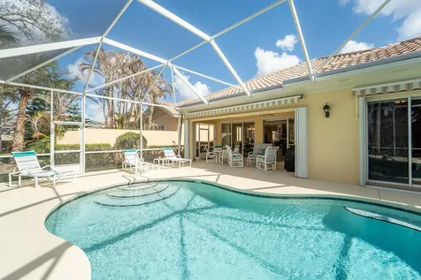 8944 SE Hawks Nest Court Hobe Sound FL 33455