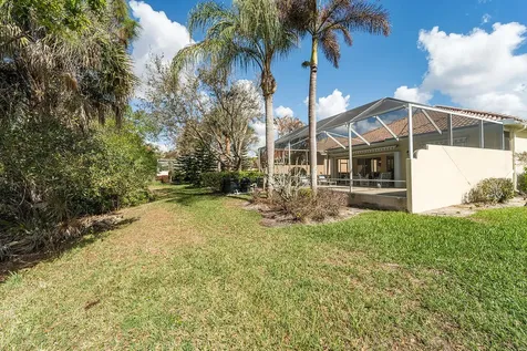 8944 SE Hawks Nest Court Hobe Sound FL 33455