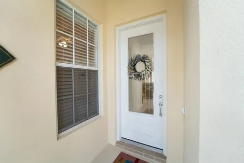 8944 SE Hawks Nest Court Hobe Sound FL 33455