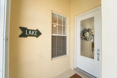 8944 SE Hawks Nest Court Hobe Sound FL 33455