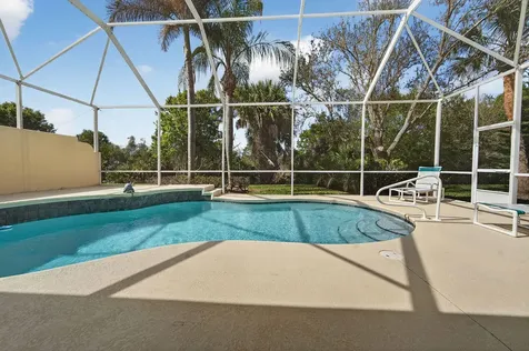 8944 SE Hawks Nest Court Hobe Sound FL 33455