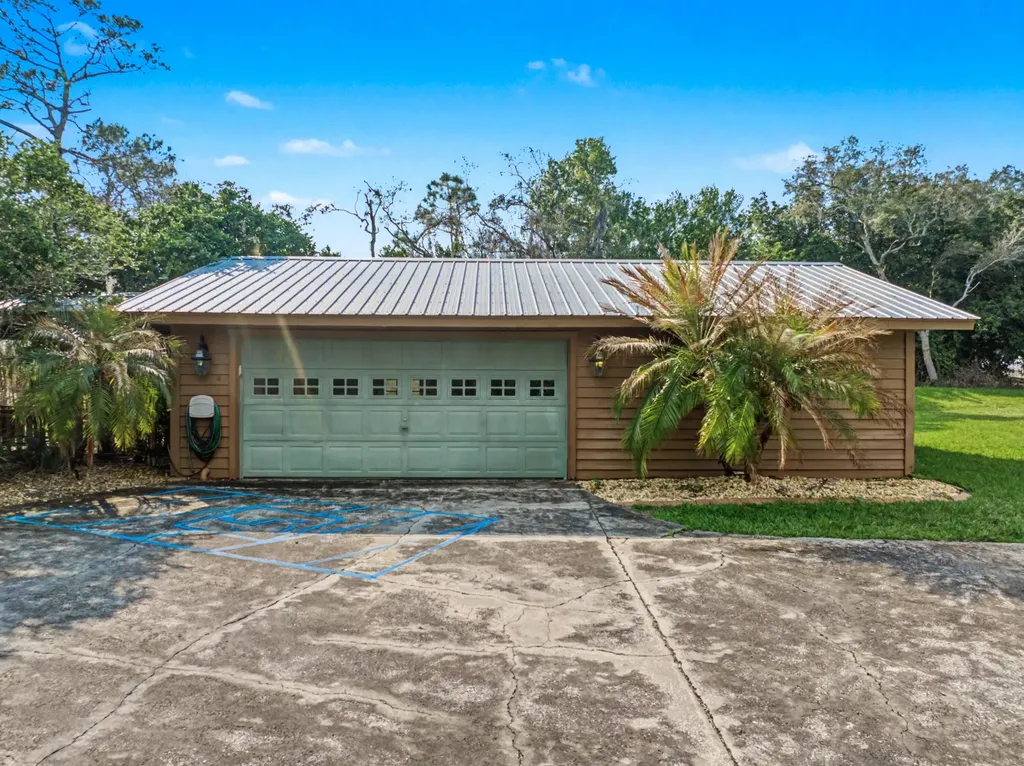 665 Moon Ranch Road Sebring FL 33870