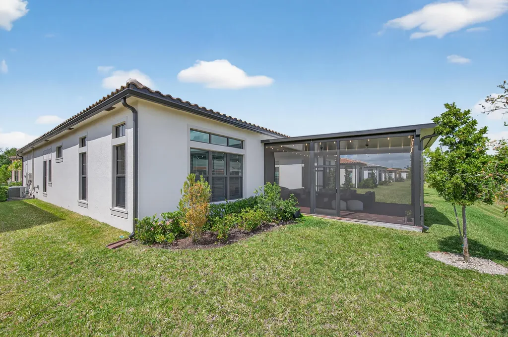 8118 Liberty Way Parkland FL 33067