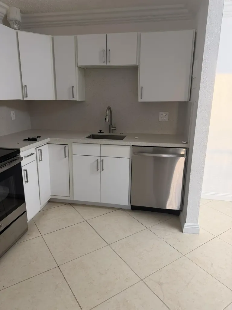 110 Cypress Club Drive Pompano Beach FL 33060