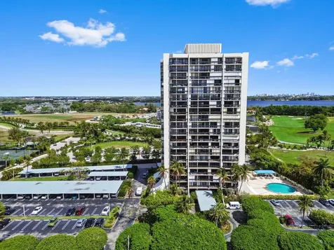 2400 Presidential Way West Palm Beach FL 33401