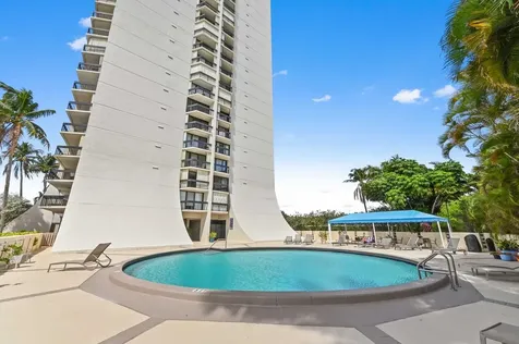 2400 Presidential Way West Palm Beach FL 33401
