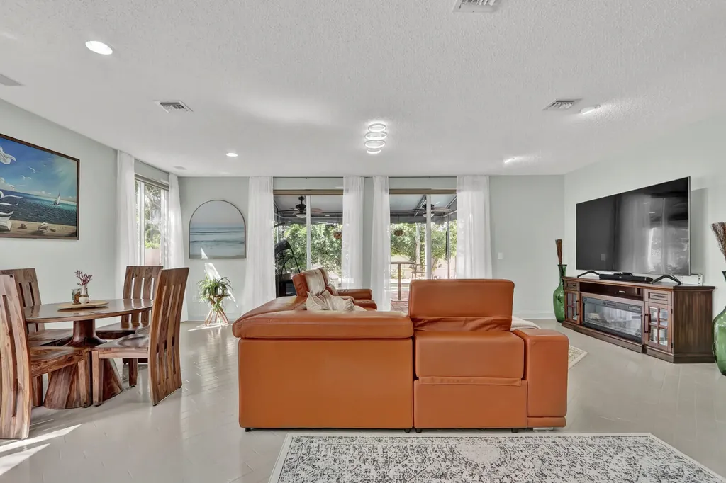 2063 Cezanne Road West Palm Beach FL 33409